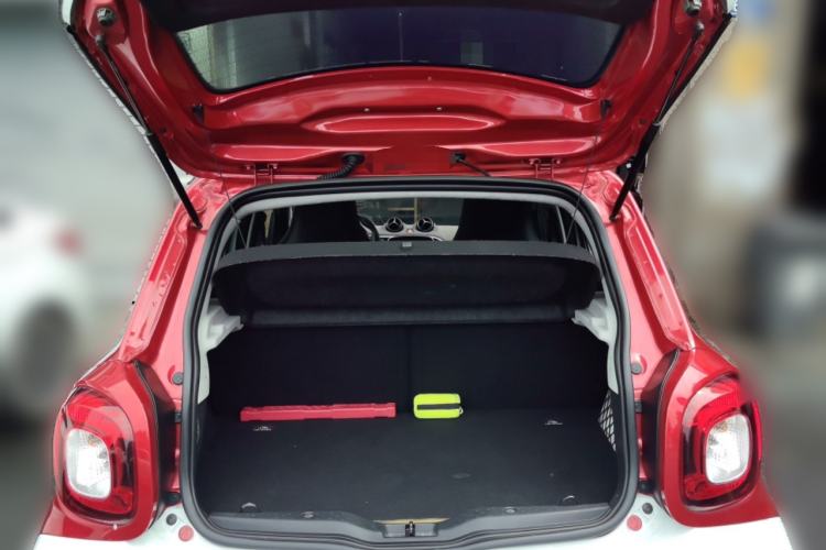 Used smart forfour 2016 0.9T 66 kW Pioneer Edition Trunk