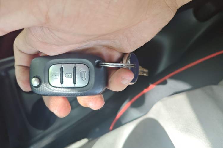 Used smart forfour 2016 1.0L 52 kW Dynamic Edition Vehicle Key