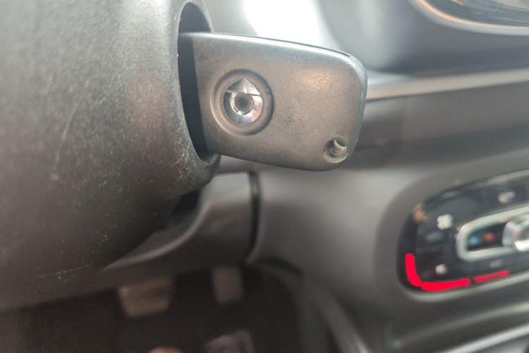 Used smart forfour 2016 0.9T 66 kW Pioneer Edition Vehicle Key