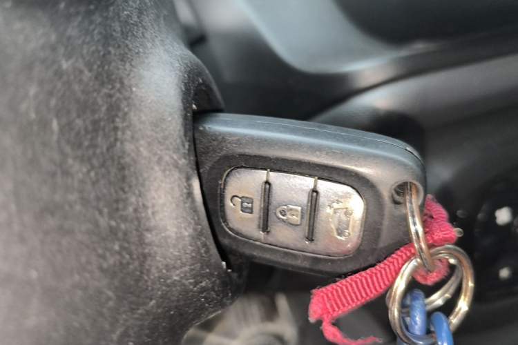 Used smart forfour 2016 1.0L 52 kW Dynamic Edition Vehicle Key