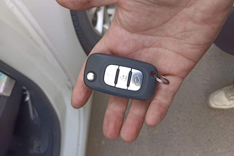 Used smart forfour 2016 1.0L 52 kW Dynamic Edition Vehicle Key