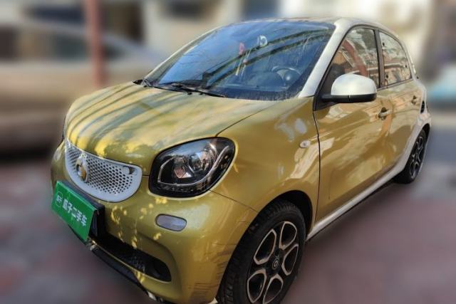 Used smart forfour 2016 0.9T 66 kW Pioneer Edition