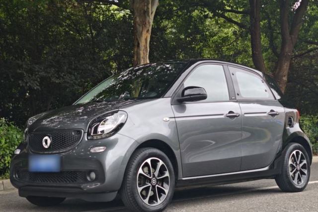 Used smart forfour 2016 1.0L 52 kW Passion Edition