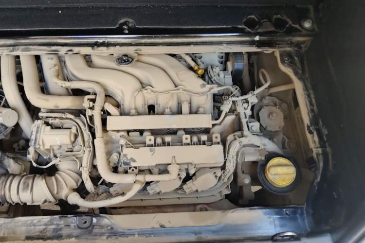 Used smart forfour 2016 1.0L 52 kW Dynamic Edition Engine Bay Left