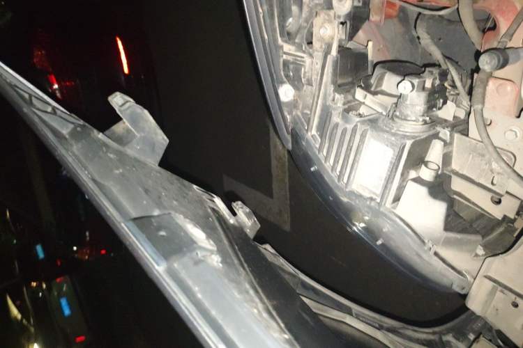 Used smart forfour 2016 1.0L 52 kW Passion Edition Engine Bay Right
