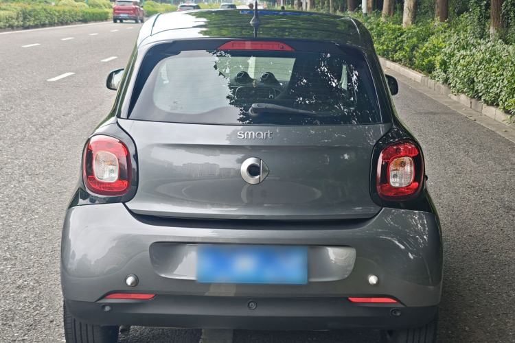 Used smart forfour 2016 1.0L 52 kW Passion Edition Exterior 11