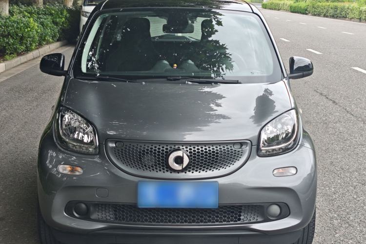 Used smart forfour 2016 1.0L 52 kW Passion Edition Exterior 5