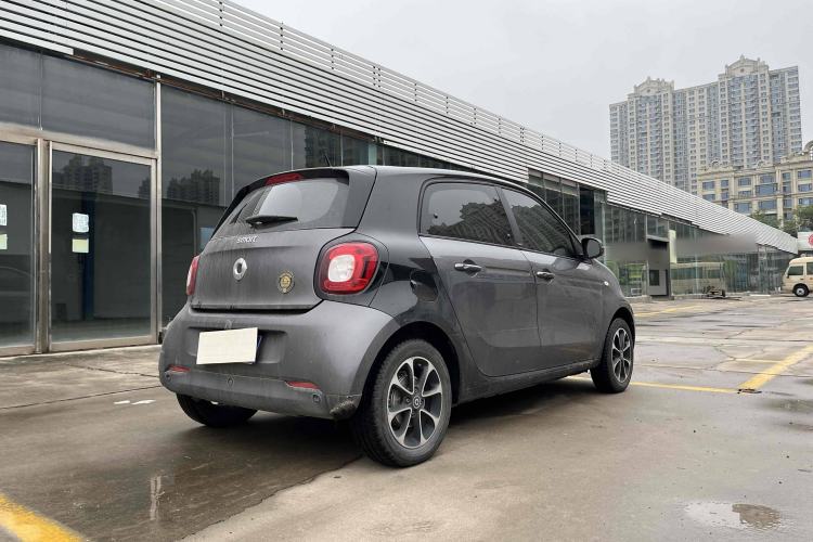 Used smart forfour 2016 1.0L 52 kW Passion Edition Exterior 5