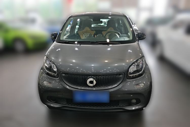Used smart forfour 2016 1.0L 52 kW Passion Edition Front
