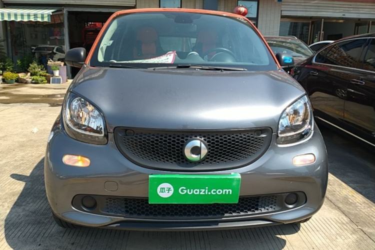 Used smart forfour 2016 1.0L 52 kW Dynamic Edition Front