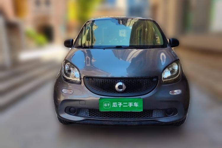 Used smart forfour 2016 1.0L 52 kW Dynamic Edition Front