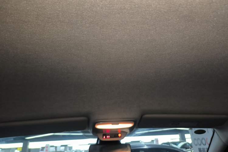 Used smart forfour 2016 1.0L 52 kW Dynamic Edition Headliner