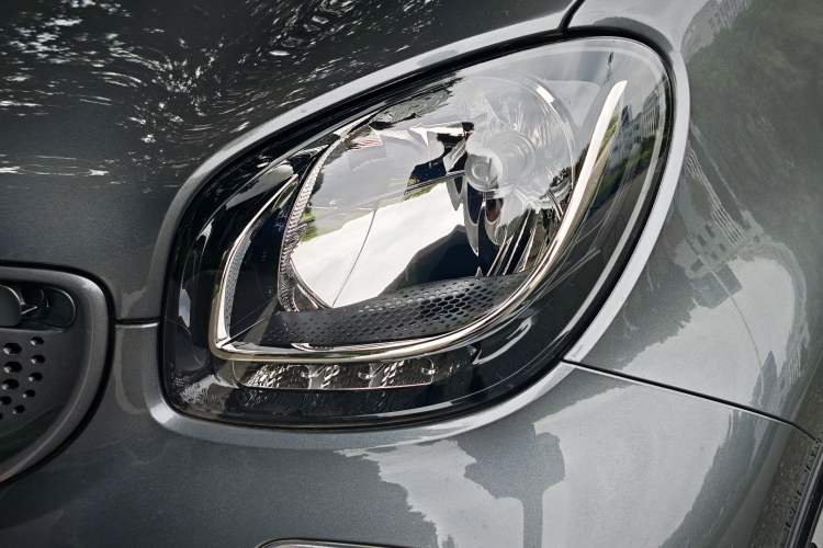 Used smart forfour 2016 1.0L 52 kW Passion Edition Left Front Headlight