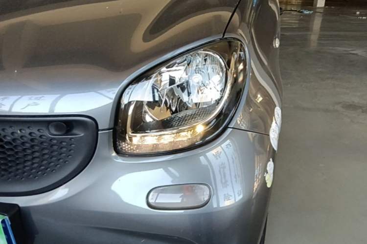 Used smart forfour 2016 1.0L 52 kW Dynamic Edition Left Front Headlight