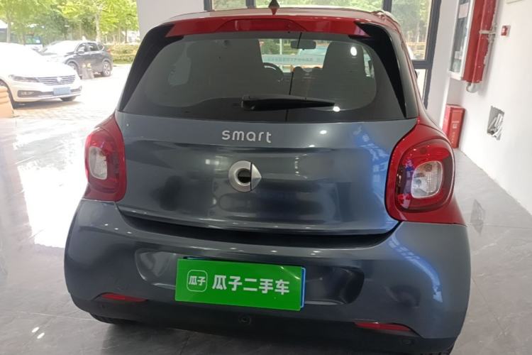 Used smart forfour 2016 1.0L 52 kW Passion Edition Rear