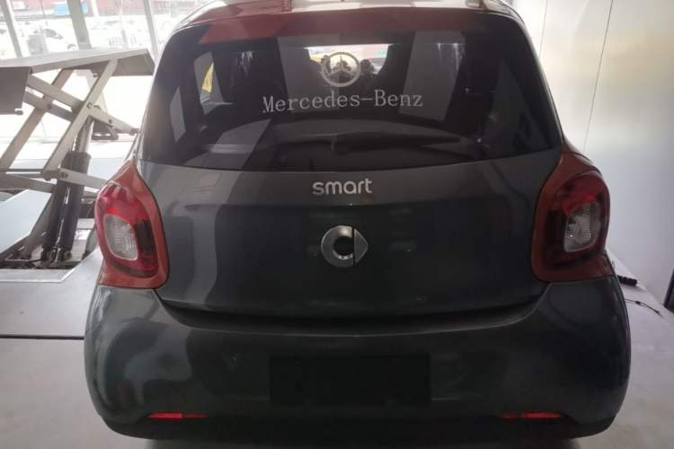Used smart forfour 2016 1.0L 52 kW Dynamic Edition Rear