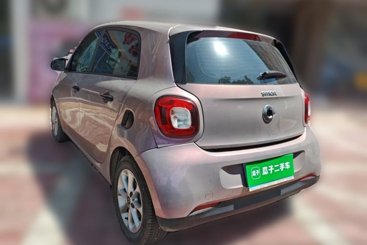 Used smart forfour 2016 1.0L 52 kW Dynamic Edition Rear Left 45 Deg