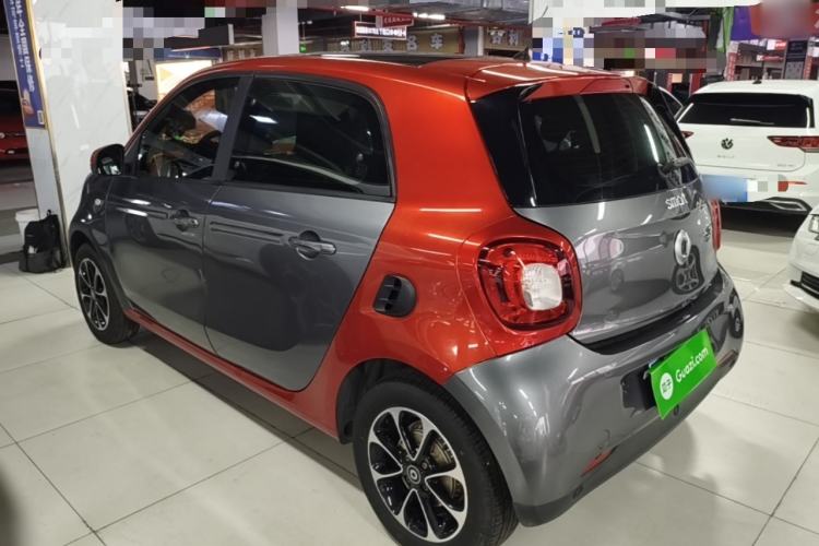 Used smart forfour 2016 1.0L 52 kW Passion Edition Rear Left 45 Deg