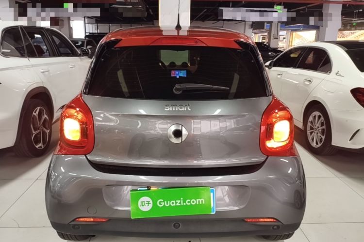 Used smart forfour 2016 1.0L 52 kW Passion Edition Rear