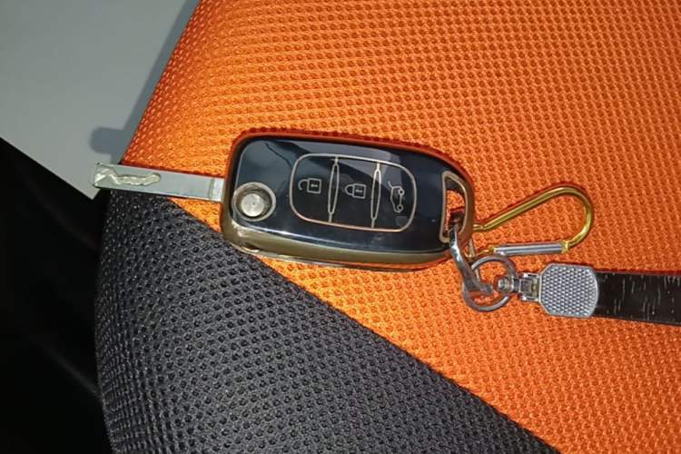 Used smart forfour 2016 1.0L 52 kW Dynamic Edition Vehicle Key