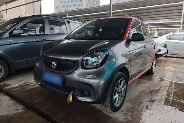 Used smart forfour 2016 1.0L 52 kW Dynamic Edition