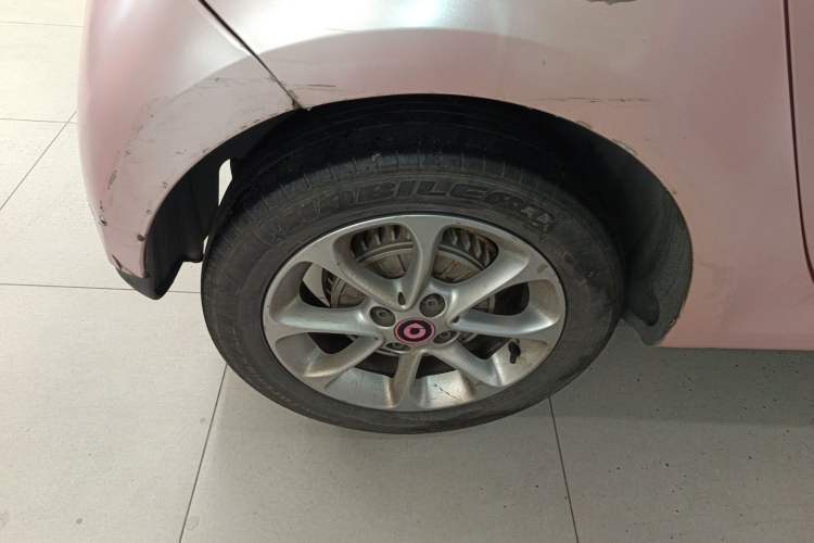 Used smart forfour 2016 1.0L 52 kW Dynamic Edition Exterior 5
