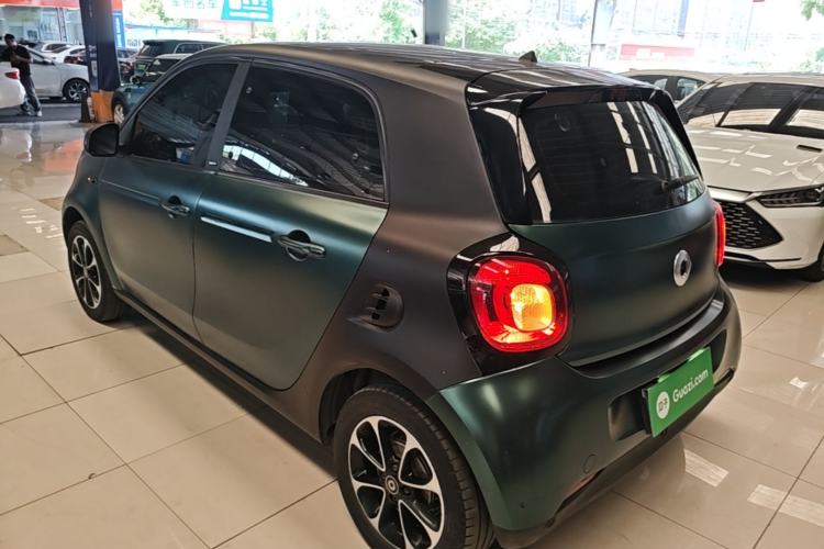 Used smart forfour 2016 1.0L 52 kW Passion Edition Rear Left 45 Deg