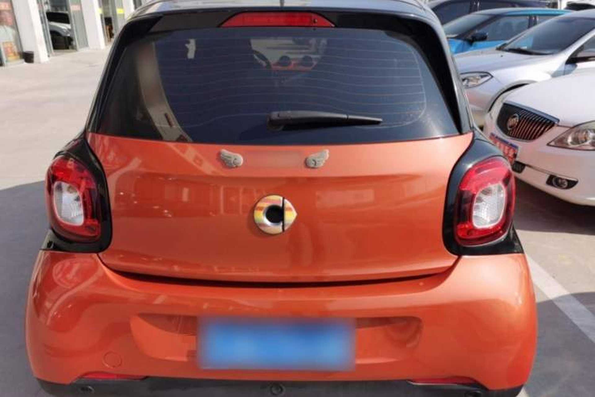 Used smart forfour 2016 1.0L 52 kW Passion Edition Exterior 3