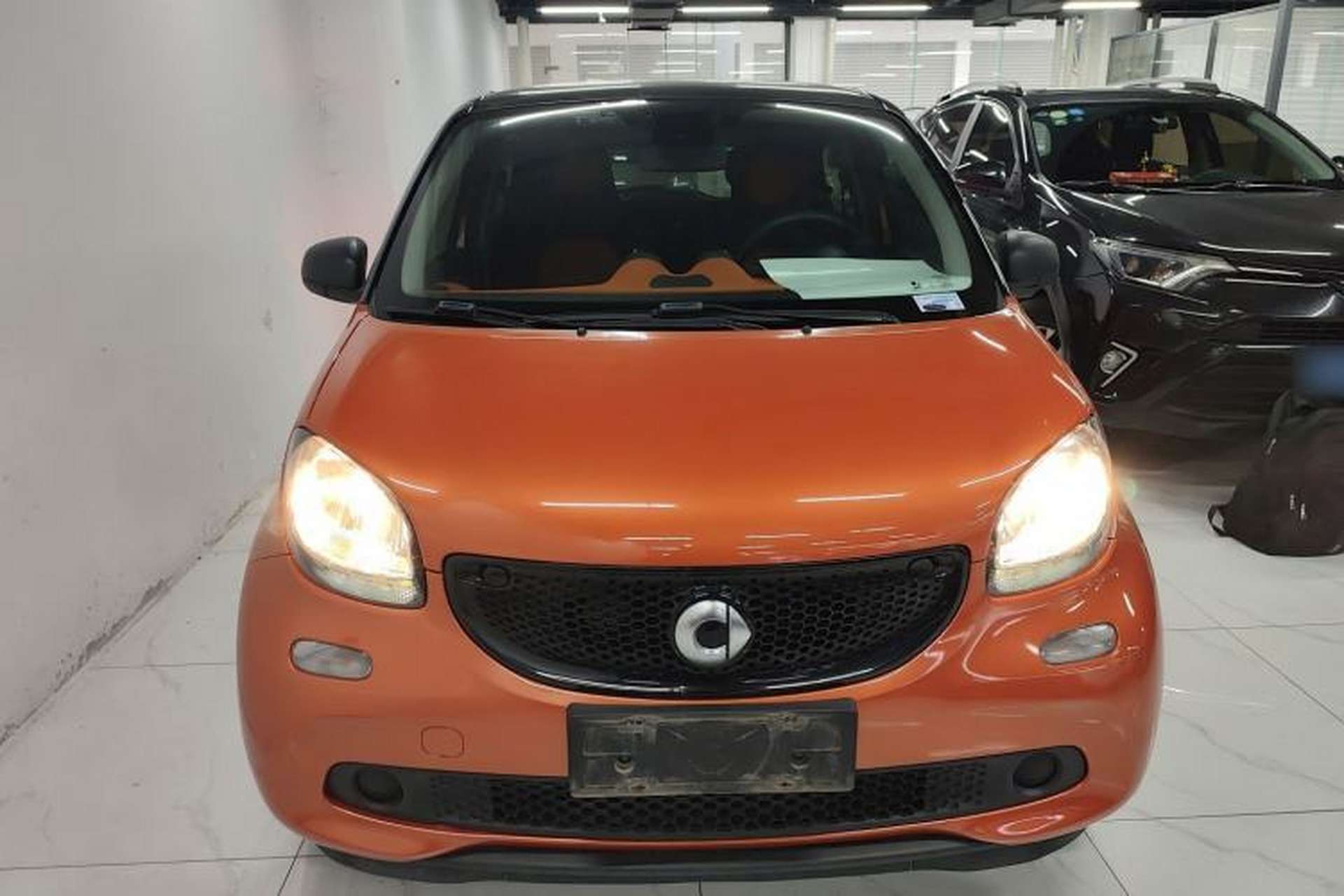 Used smart forfour 2016 1.0L 52 kW Passion Edition Front