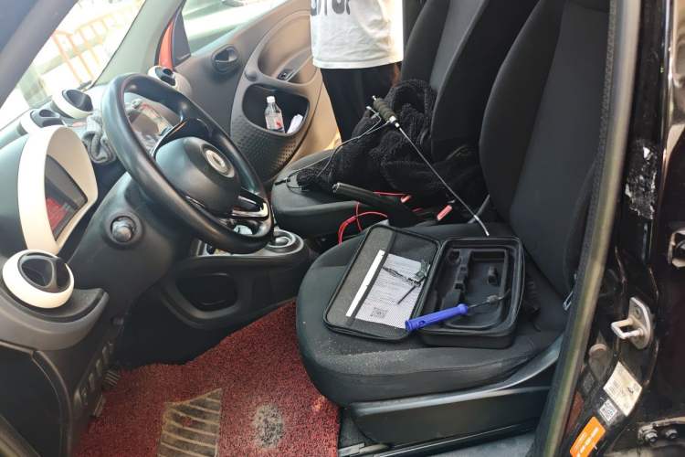 Used smart forfour 2016 1.0L 52 kW Dynamic Edition Left Front Seat