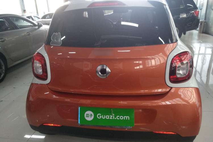 Used smart forfour 2016 1.0L 52 kW Dynamic Edition Rear
