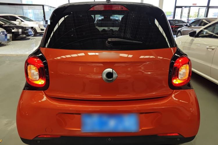 Used smart forfour 2016 1.0L 52 kW Passion Edition Rear