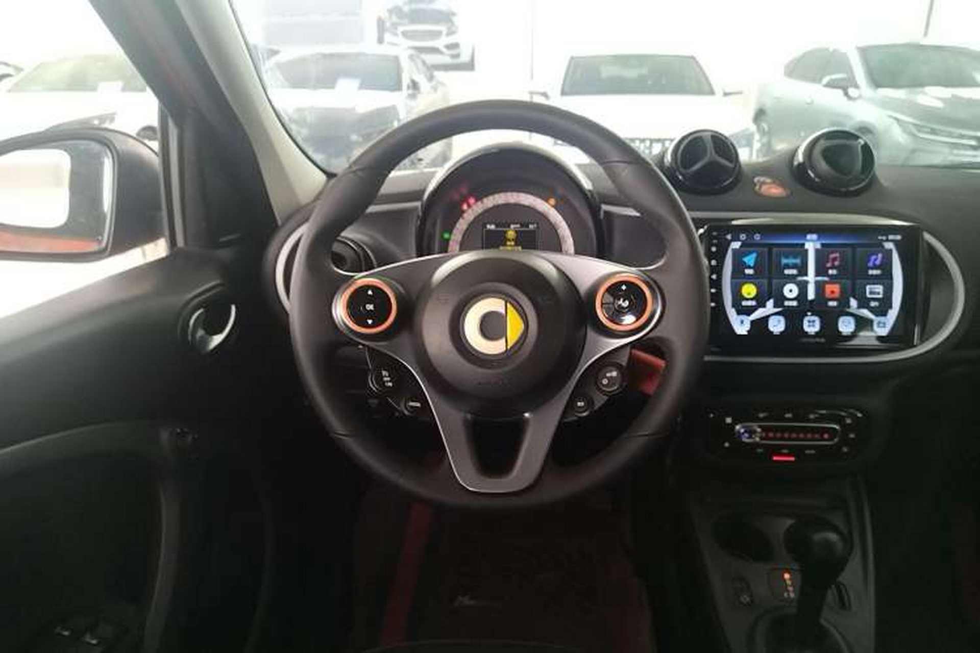 Used smart forfour 2016 1.0L 52 kW Passion Edition Steering Wheel