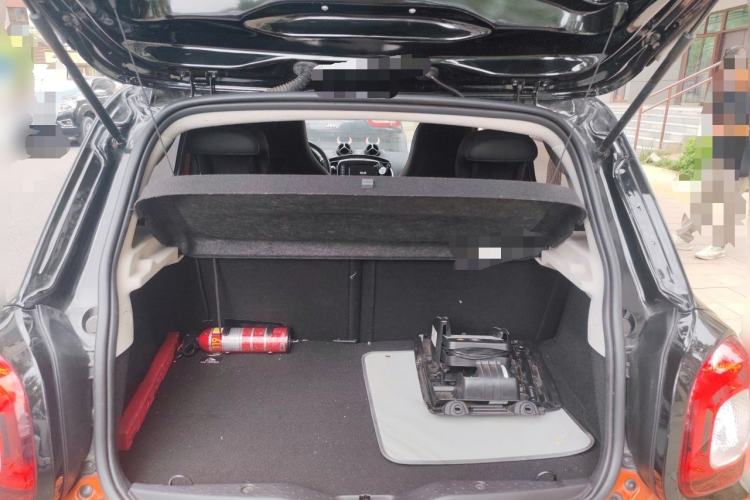 Used smart forfour 2016 0.9T 66 kW Pioneer Edition Trunk