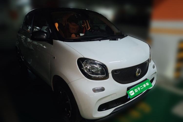 Used smart forfour  Front Right 45 Deg