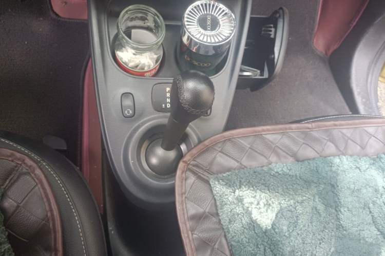 Used smart forfour 2016 0.9T 66 kW Pioneer Edition Gear Lever