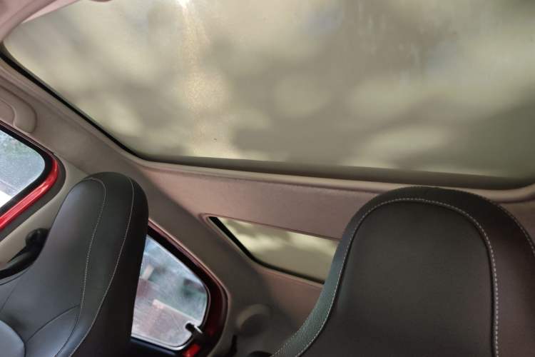 Used smart forfour 2016 0.9T 66 kW Pioneer Edition Headliner