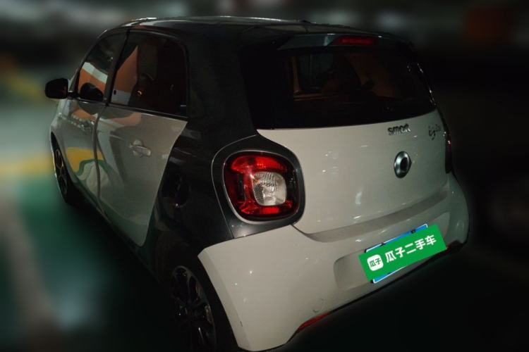 Used smart forfour  Rear Left 45 Deg