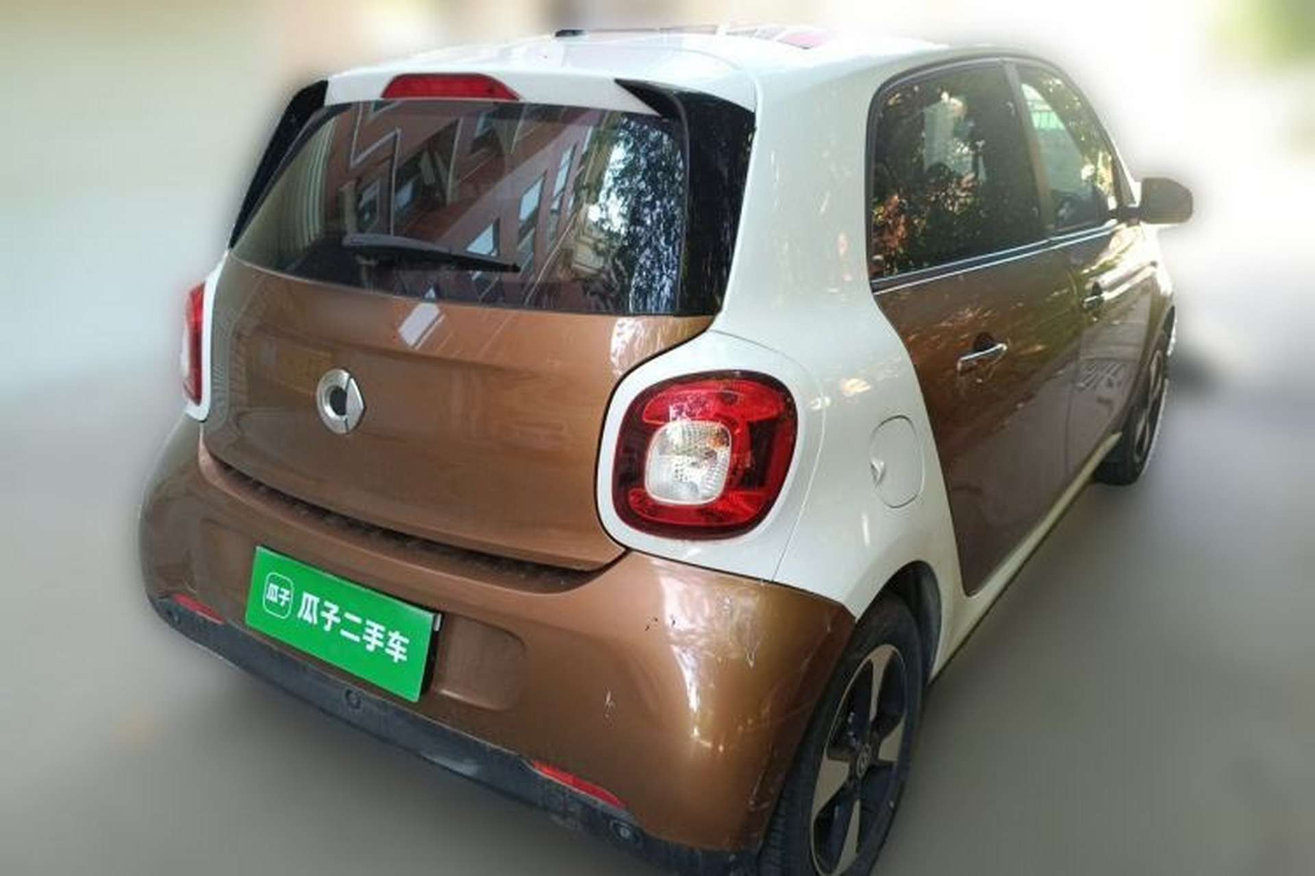 Used smart forfour 2016 1.0L 52 kW Passion Edition Rear Right 45 Deg