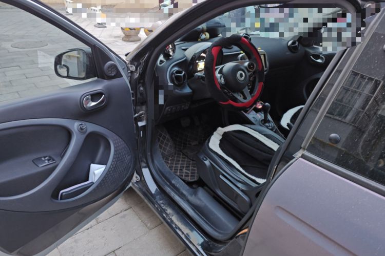 Used smart forfour 2016 0.9T 66 kW Pioneer Edition Driver Seat