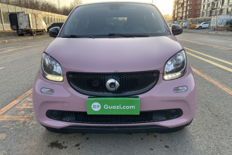 Used smart forfour 2016 0.9T 66 kW Pioneer Edition Exterior 2