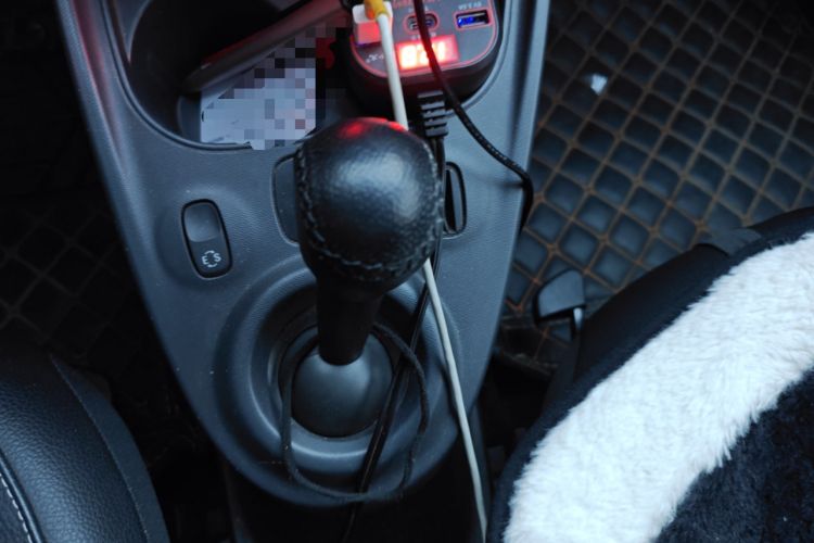 Used smart forfour 2016 0.9T 66 kW Pioneer Edition Gear Lever