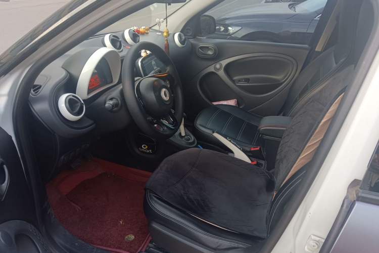Used smart forfour 2016 1.0L 52 kW Dynamic Edition Left Front Seat