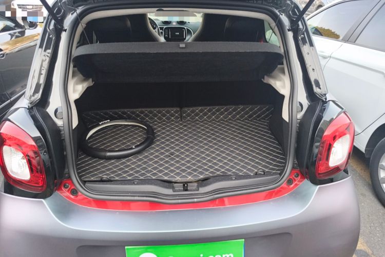 Used smart forfour 2016 0.9T 66 kW Pioneer Edition Trunk