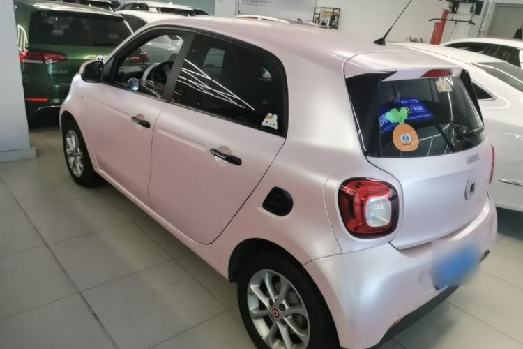 Used smart forfour 2016 1.0L 52 kW Dynamic Edition Rear Left 45 Deg
