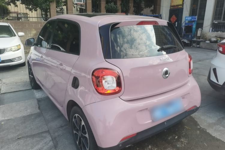 Used smart forfour 2016 1.0L 52 kW Passion Edition Rear Left 45 Deg