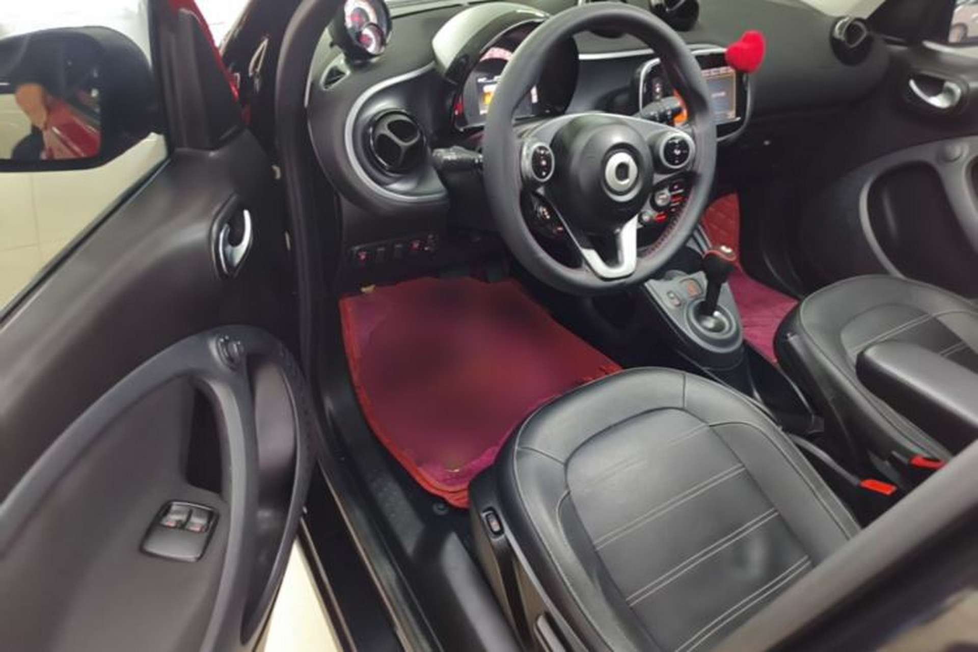 Used smart forfour 2016 0.9T 66 kW Pioneer Edition Driver Seat