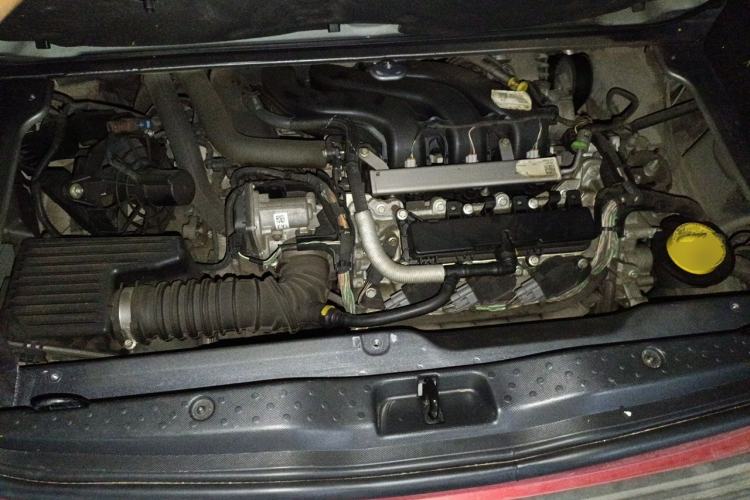 Used smart forfour 2016 1.0L 52 kW Dynamic Edition Engine Bay