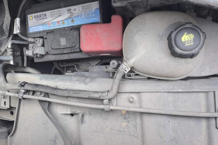 Used smart forfour 2016 1.0L 52 kW Passion Edition Engine Bay