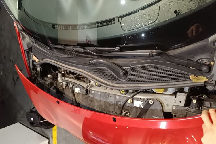 Used smart forfour 2016 1.0L 52 kW Dynamic Edition Engine Bay